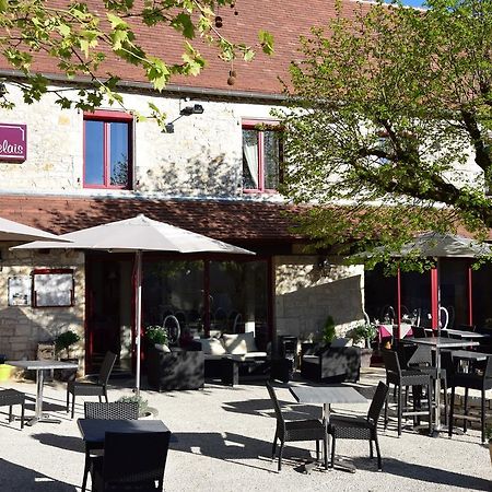 Le Petit Relais Hotell Calès Exteriör bild
