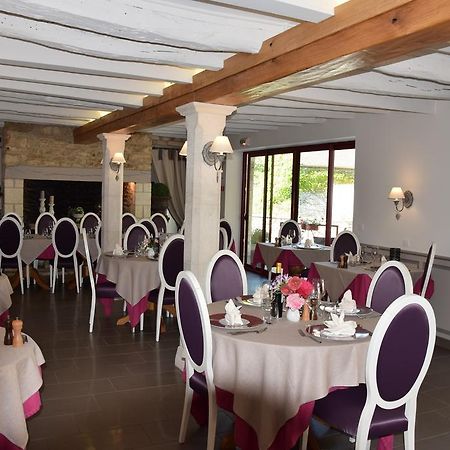 Le Petit Relais Hotell Calès Exteriör bild