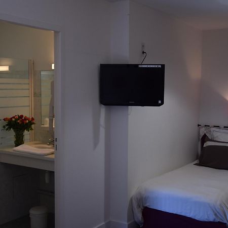 Le Petit Relais Hotell Calès Rum bild
